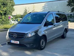 Silber Gebraucht 2018 Mercedes Vito Van / Kleinbus | 14.900 €