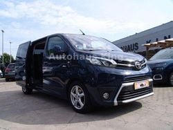 Blau Gebraucht 2018 Toyota Proace Verso Kombi | 25.300 € (Superpreis)