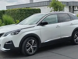 Weiß Gebraucht 2019 Peugeot 3008 Allure SUV | 19.500 € (Guter Preis)