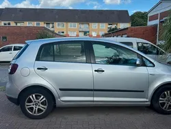 Silber Gebraucht 2006 VW Golf V Limousine | 2.200 € (Fairer Preis)