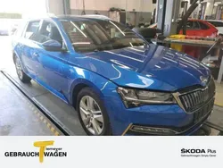 Blau Gebraucht 2022 Skoda Superb LAURIN & KLEMENT Kombi | 29.390 € (Fairer Preis)