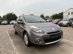 Grau Gebraucht 2011 Renault Clio III Dynamique Limousine | 5.999 € (Etwas zu teuer)