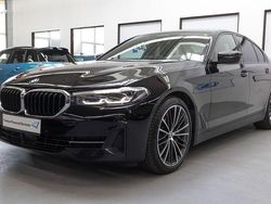 Schwarz ii/bonnet fluid black Gebraucht 2022 BMW 530 Performance Limousine | 36.470 € (Fairer Preis)