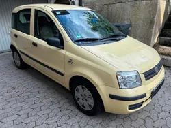 Gelb Gebraucht 2009 Fiat Panda Kleinwagen | 1.650 € (Guter Preis)