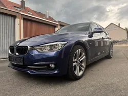 Blau Gebraucht 2015 BMW 330 Sport Line Kombi | 15.990 € (Fairer Preis)