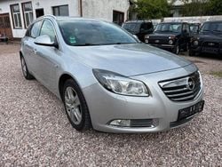 Silber Gebraucht 2010 Opel Insignia Edition Kombi | 2.200 € (Superpreis)