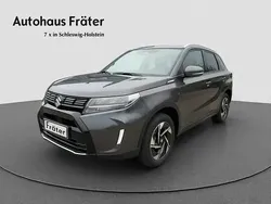 Titan dark gray Gebraucht 2024 Suzuki Vitara Comfort+ SUV | 22.480 € (Fairer Preis)