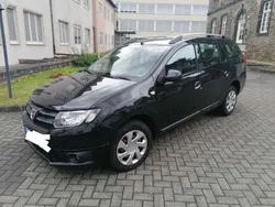 Schwarz Gebraucht 2013 Dacia Logan MCV Lauréate Kombi | 2.990 €