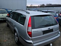 Silber Gebraucht 2003 Ford Mondeo Kombi | 1.250 € (Fairer Preis)