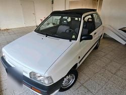 Weiß Gebraucht 1990 Mazda 121 Kleinwagen | 4.990 €