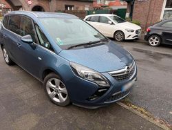 Blau Gebraucht 2014 Opel Zafira Tourer Innovation Van / Kleinbus | 10.500 € (Teuer)