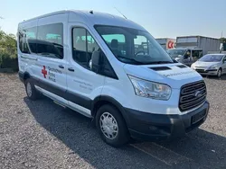 Weiß Gebraucht 2016 Ford Transit Kombi | 8.900 €