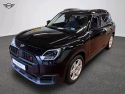 Schwarz Gebraucht 2024 Mini Countryman Classic SUV | 43.560 € (Guter Preis)