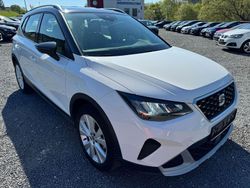 Weiß Gebraucht 2022 Seat Arona Xperience SUV | 17.285 € (Guter Preis)