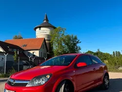 Rot Gebraucht 2008 Opel Astra GTC Coupé | 2.500 € (Fairer Preis)