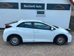 Weiß Gebraucht 2015 Honda Civic Elegance Limousine | 8.900 € (Guter Preis)