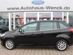 Schwarz Gebraucht 2019 Ford Grand C-Max Titanium Van / Kleinbus | 17.970 € (Teuer)