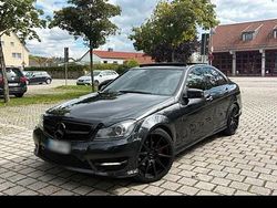 Schwarz Gebraucht 2011 Mercedes C250 AMG Limousine | 11.500 € (Teuer)