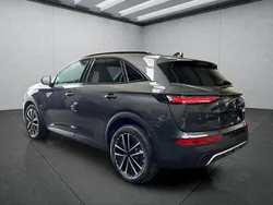 Grau Neu 2025 DS Automobiles DS7 Crossback SUV | 36.949 € (Etwas zu teuer)