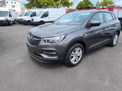 Grau (metallic) Gebraucht 2020 Opel Grandland X Innovation SUV | 11.990 € (Guter Preis)