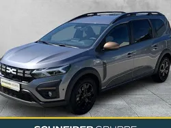 Grau Neu 2025 Dacia Jogger Extreme Kombi | 25.330 € (Etwas zu teuer)
