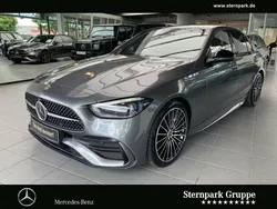 Grau Gebraucht 2023 Mercedes C300 AMG Limousine | 51.590 € (Teuer)