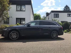 Grau Gebraucht 2019 Audi A4 Kombi | 19.500 € (Guter Preis)