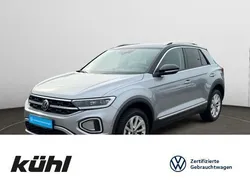 Pyritsilber metallic Gebraucht 2024 VW T-Roc Style SUV | 28.890 € (Fairer Preis)