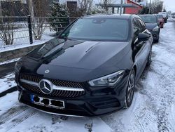 Schwarz Gebraucht 2021 Mercedes CLA200 Shooting Brake AMG line Kombi | 22.900 € (Fairer Preis)