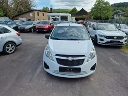 Weiß Gebraucht 2011 Chevrolet Spark Kleinwagen | 2.499 € (Guter Preis)