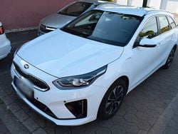 Weiß Gebraucht 2020 Kia Ceed Vision Kombi | 19.200 € (Fairer Preis)