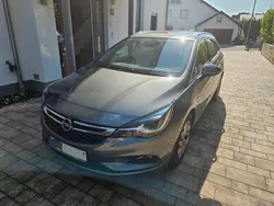 Grau Gebraucht 2018 Opel Astra Innovation Kombi | 9.499 € (Superpreis)
