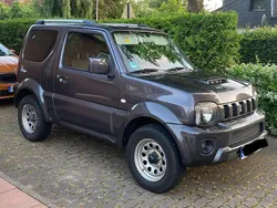 Grau Gebraucht 2017 Suzuki Jimny SUV | 14.800 € (Fairer Preis)