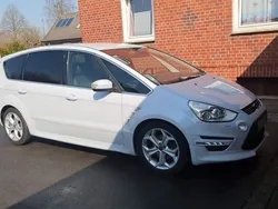 Weiß Gebraucht 2015 Ford S-MAX Titanium S Van / Kleinbus | 10.000 € (Fairer Preis)
