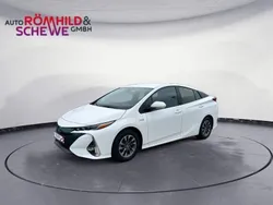 Schneeweiß Gebraucht 2017 Toyota Prius Plug-in Hybrid Comfort Kleinwagen | 19.750 € (Fairer Preis)