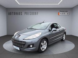 Grau Gebraucht 2011 Peugeot 207 CC Premium Cabrio | 4.950 € (Etwas zu teuer)
