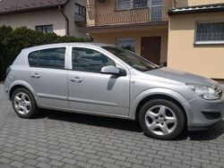 Silber Gebraucht 2007 Opel Astra Limousine | 1.770 € (Etwas zu teuer)
