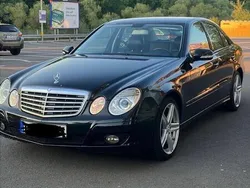 Schwarz Gebraucht 2006 Mercedes E200 Limousine | 4.800 € (Fairer Preis)