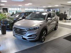 Weiß Gebraucht 2016 Hyundai Tucson Premium SUV | 17.999 € (Fairer Preis)