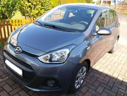 Grau Gebraucht 2015 Hyundai i10 Trend Kleinwagen | 7.500 € (Fairer Preis)