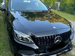 Schwarz Gebraucht 2016 Mercedes C200 AMG Kombi | 15.500 €