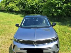 Grau Gebraucht 2021 Opel Mokka SUV | 16.100 € (Fairer Preis)