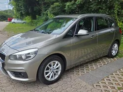 Braun Gebraucht 2014 BMW 218 Active Tourer Sport Line Van / Kleinbus | 9.999 € (Guter Preis)