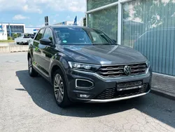 Grau Gebraucht 2022 VW T-Roc Sportline SUV | 16.890 €