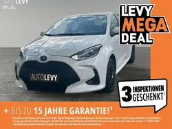 Weiß Gebraucht 2022 Toyota Yaris Hybrid Business Edition Kleinwagen | 18.980 € (Fairer Preis)