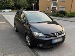 Schwarz Gebraucht 2010 VW Golf Plus Cross Van / Kleinbus | 5.699 € (Fairer Preis)