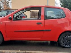 Rot Gebraucht 2003 Fiat Punto Kleinwagen | 750 € (Guter Preis)