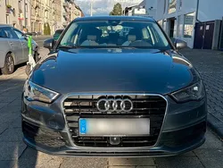 Grau Gebraucht 2014 Audi A3 Sportback S-Line Kombi | 14.100 € (Guter Preis)