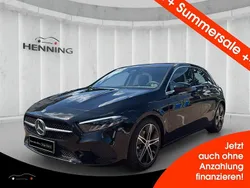 Lack kosmosschwarz Gebraucht 2024 Mercedes A180 Progressive Limousine | 30.480 € (Fairer Preis)