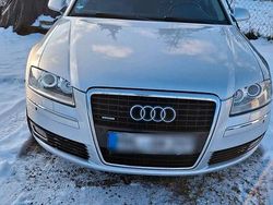 Silber Gebraucht 2004 Audi A8 Limousine | 4.850 € (Teuer)